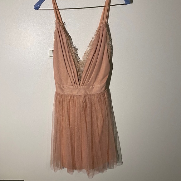 Ballerina inspired Cocktail Dress - Picture 1 of 3